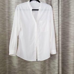 Elizabeth & Clarke off-white dress shirt